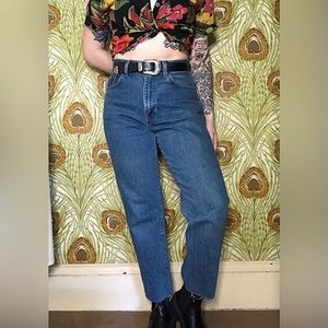 Vintage Gap High-Waisted Straight Leg "Classic Fit" Jeans